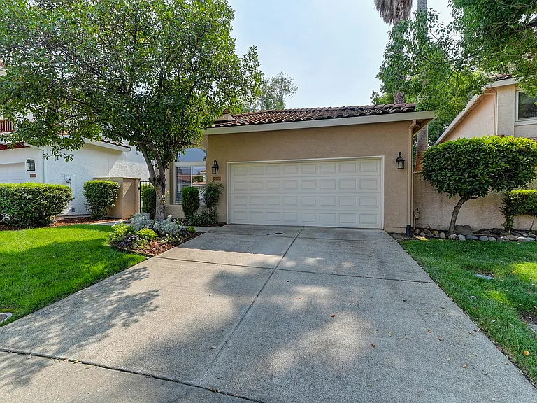 5537 Cabrillo Way — Photo 28