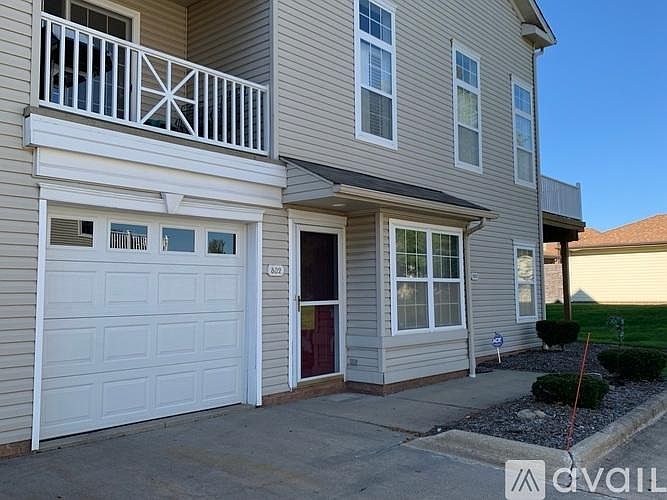 1st image of 802 Tollis Pkwy