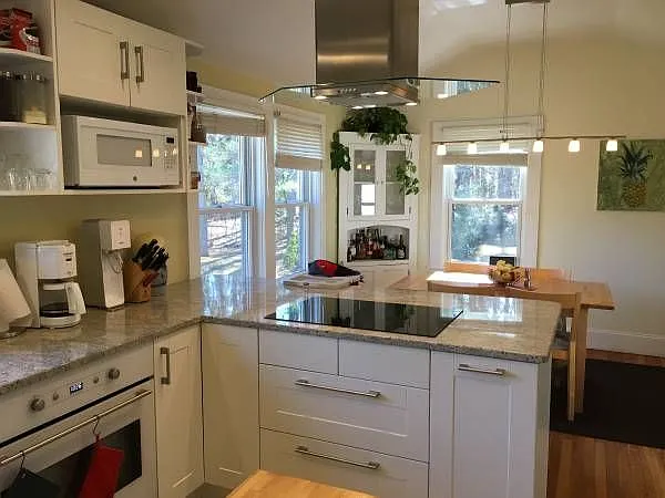 26 Arcadia Rd — Photo 2