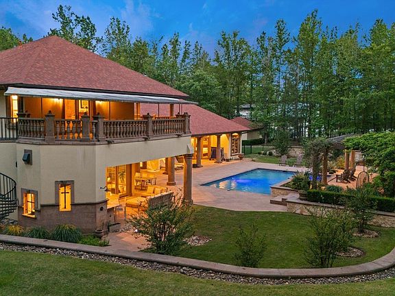 4th image of 3705 Champions Ridge Ln