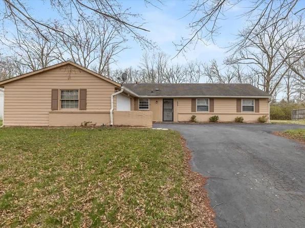 7152 Woodside Dr, Indianapolis, IN 46260