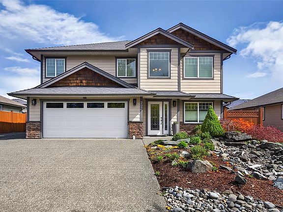 3rd image of 726 Cameleon Dr