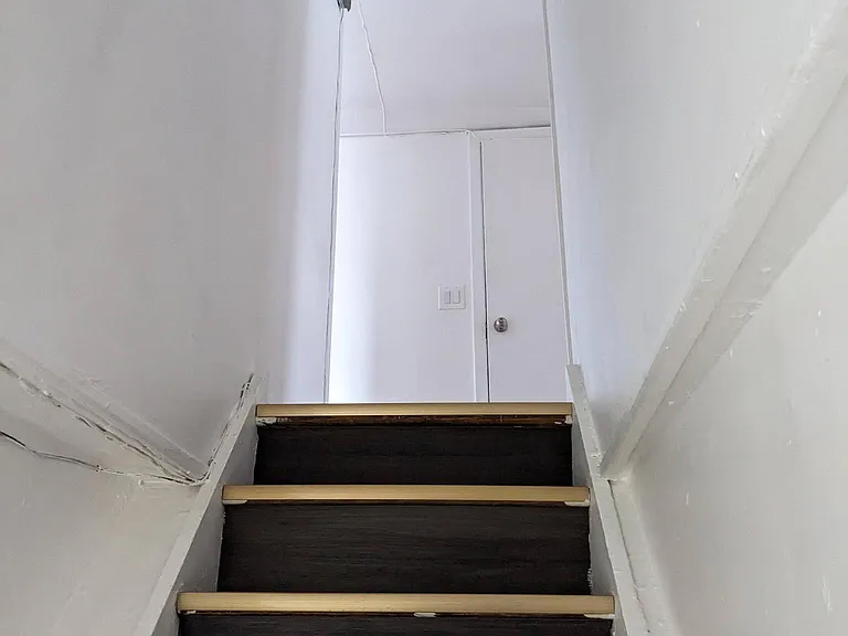 902 Brady Ave #3 — Photo 9