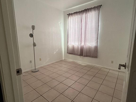 4th image of 8819 N 66th Ave