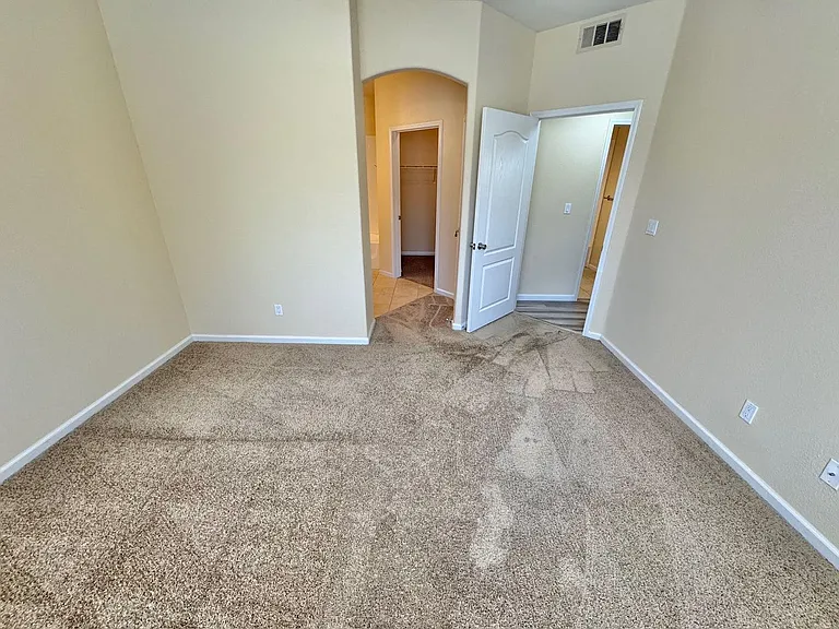 10217 King Henry Ave #101 — Photo 13