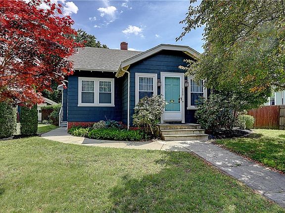 3rd image of 180 Shaw Ave