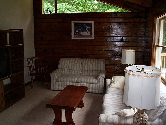 3rd image of 10327 Cedar Glen Ln #A