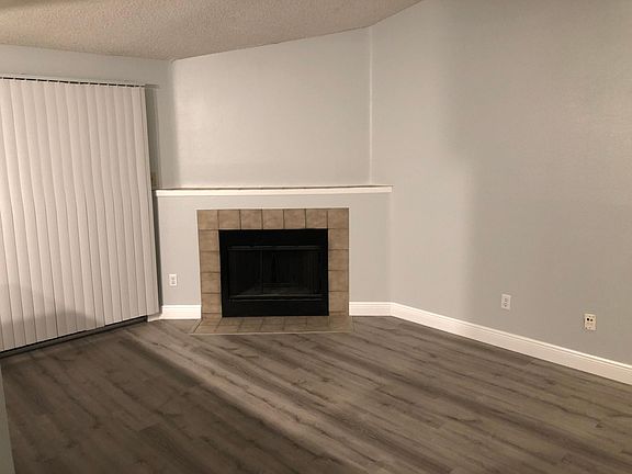 4th image of 8702 Mallard Reserve Dr Unit 203