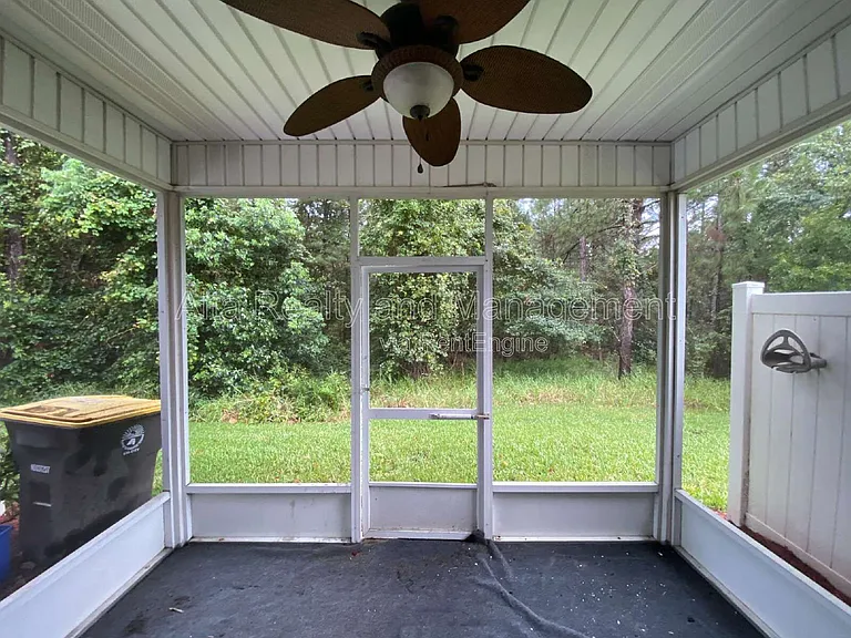 8692 Tower Falls Dr — Photo 17