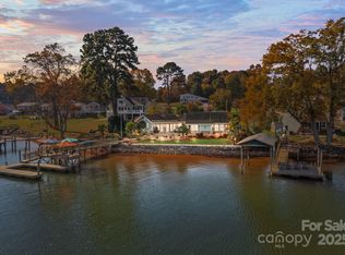 248 Ponderosa Cir, Mooresville, NC 28117