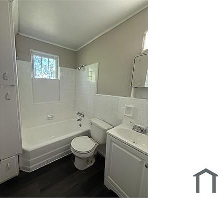 3rd image of 1545 29th St