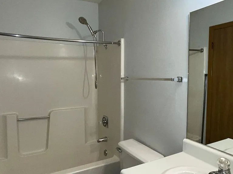 1210 Clover Ridge Ct — Photo 18