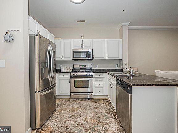 4th image of 12957 Centre Park Cir APT 212