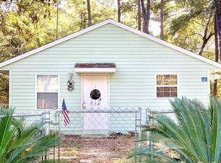 121 Chippewa Rd, Crawfordville, FL 32327