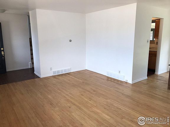 4th image of 862 W 101st Ave