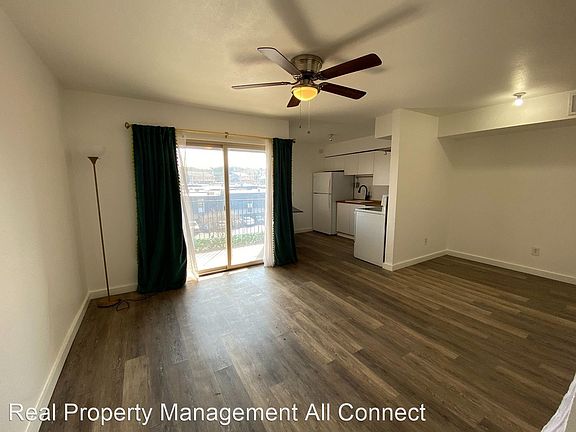4th image of 1840 Burton Dr APT 153