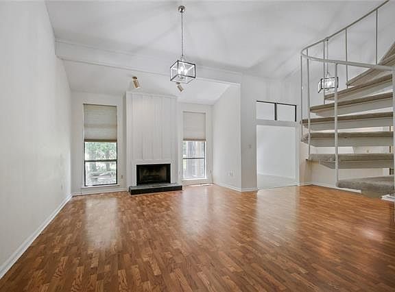 5th image of 118 Catalpa Ln