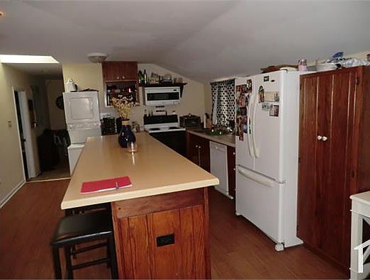 3rd image of 1030 N Milwaukee Ave APT 3