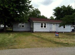 420 W Jackson St, Maroa, IL 61756