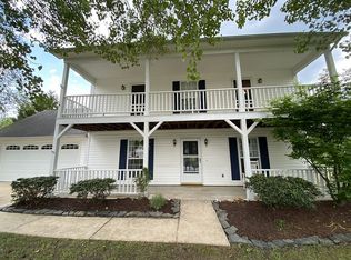 1040 Thorncrest Dr, Fletcher, NC 28732