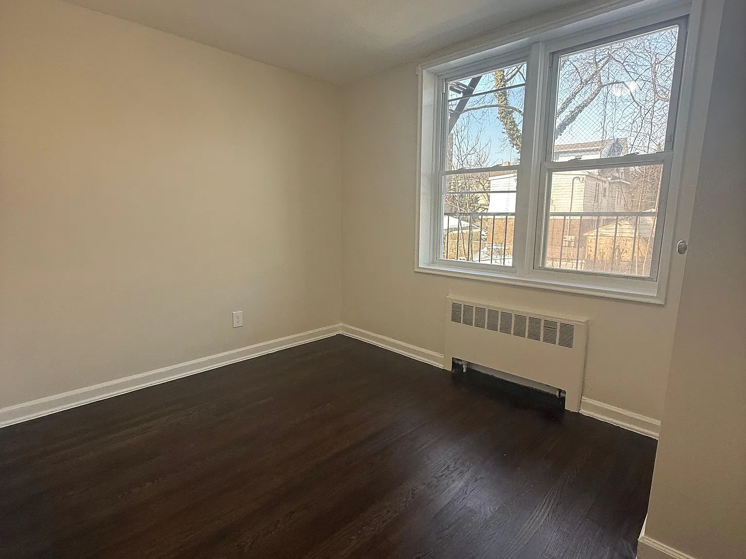 2 bed, $1,895 — Photo 2