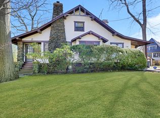 261 Rockingstone Ave, Larchmont, NY 10538