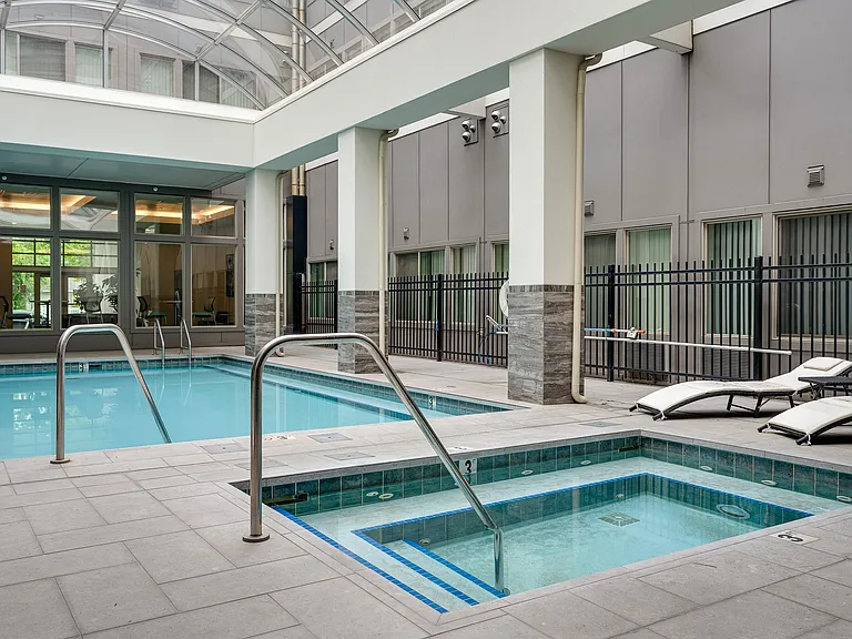 Orchard Crossing | Hot Tub