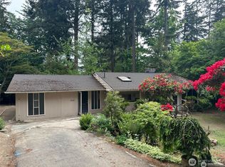 10428 SE 19th St, Bellevue, WA