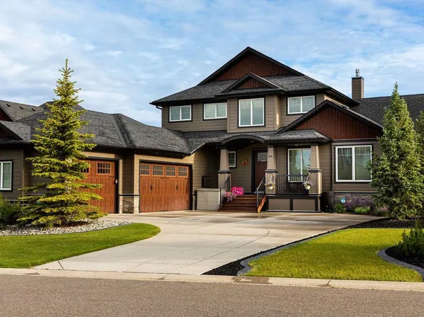 236 S Montclair Pl, Rocky View County, AB T4C 0A8