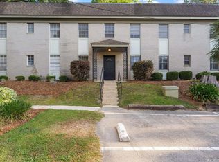 1951 N Meridian Rd APT 27, Tallahassee, FL 32303