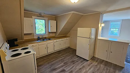 94 Groveland St #3 Photo 1