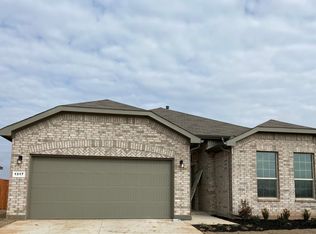 1317 Dublin Dr, Cleburne, TX 76033