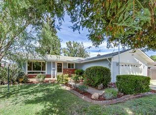 9049 Rosewood Dr, Sacramento, CA 95826