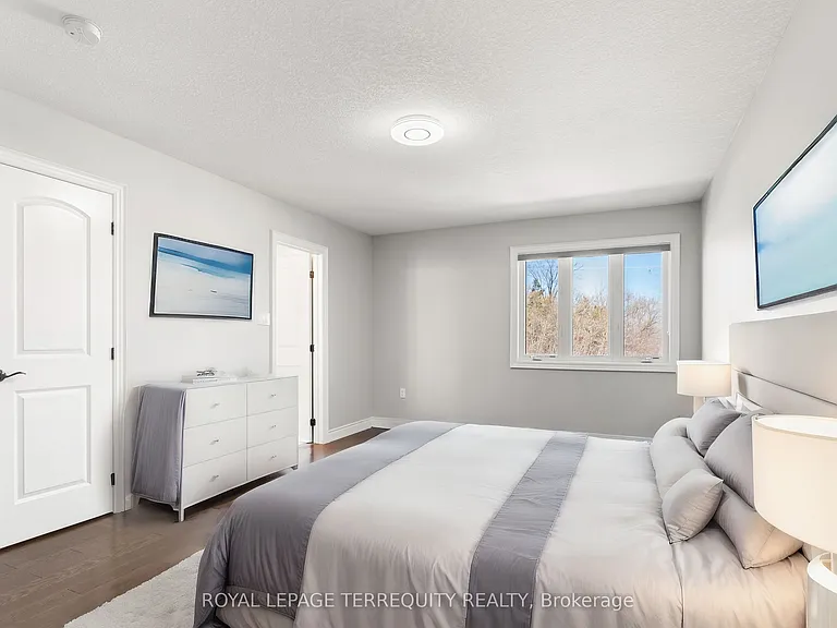 1818 Lamstone St — Photo 20