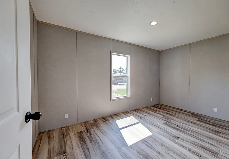 199 Seay Rd #6 — Photo 37
