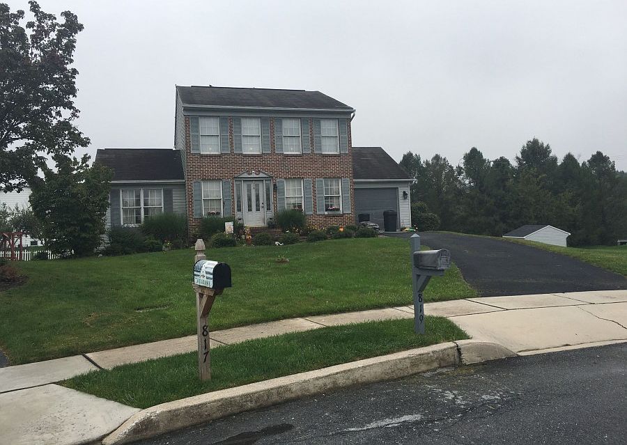 2nd image of 819 White Haven Rd