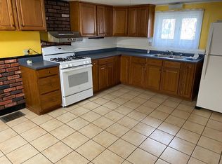 9 Bridge St, Windsor, VT 05089