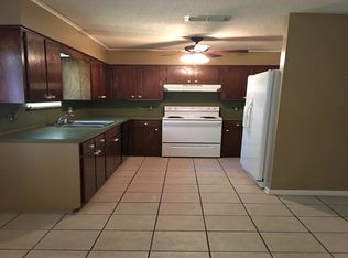 1205 E Couch Ave, Kilgore, TX 75662