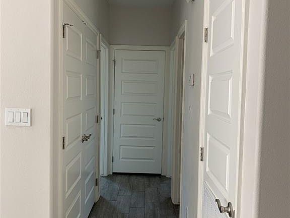5th image of 420 Teague Ave #4