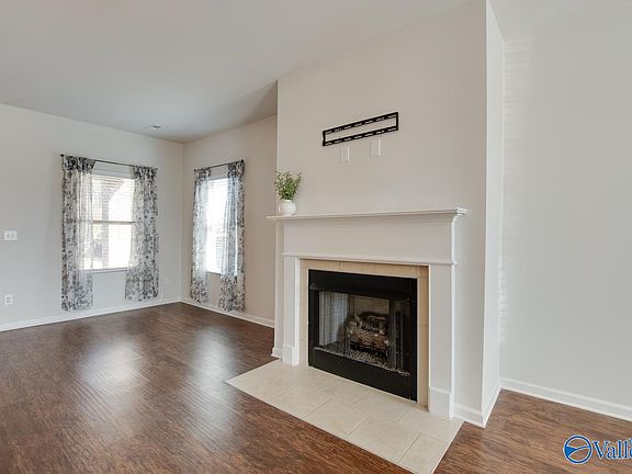4th image of 7457 Chaco St