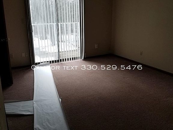 3rd image of 740 Pine Knolls Dr APT 6