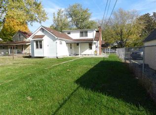 562 Maple St, Monticello, IN 47960