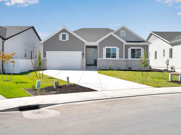 283 E Polaris Dr S #102, Saratoga Springs, UT 84045
