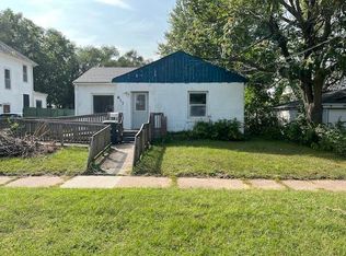 817 Beech St, Waterloo, IA 50703