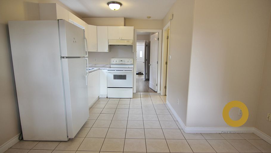 1st image of 4975 Elgin St #1A