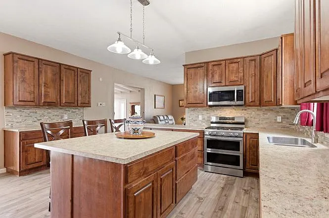 207 Goodman Ave — Photo 19