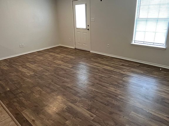 4th image of 22954 Monte Vista Ct APT 1