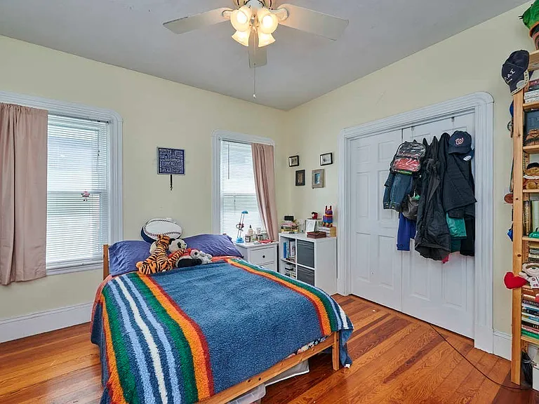 48 Wordsworth St #2 — Photo 10