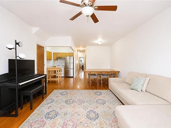 3rd image of 8614 Bay 16th St
