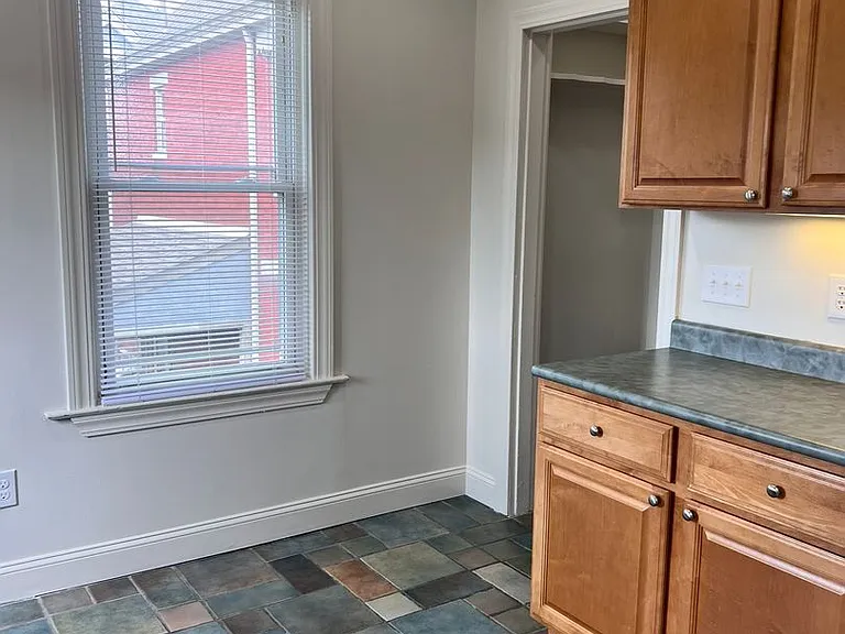 3535 Michigan Avenue — Photo 12